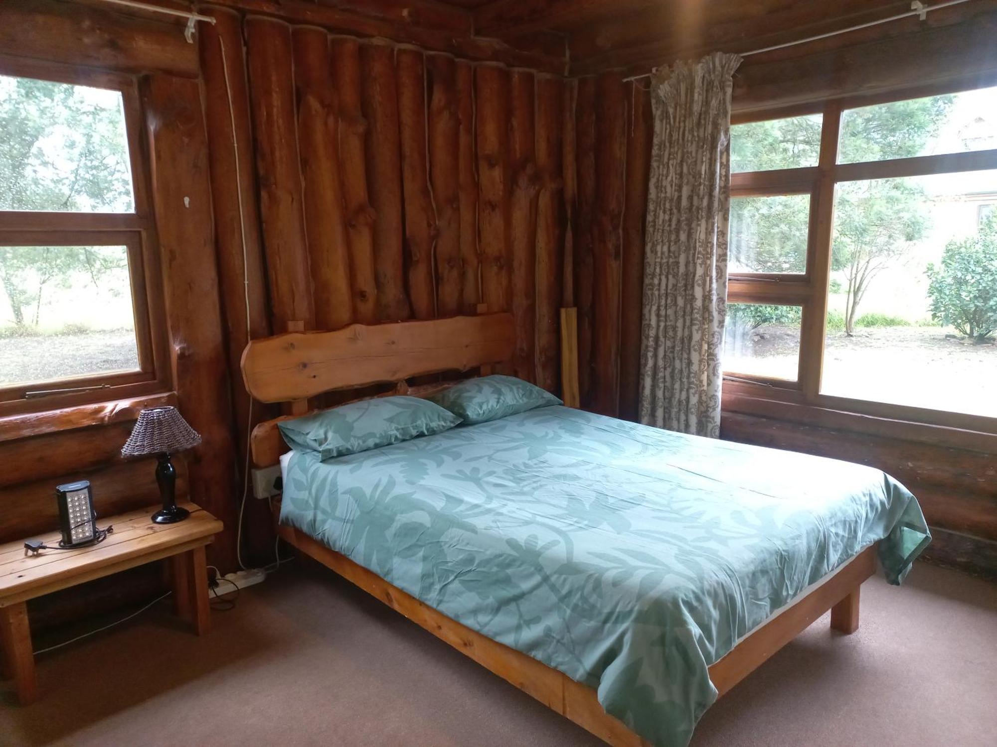 A Log Home At Buffalo Creek Buffeljagsrivier Exterior foto