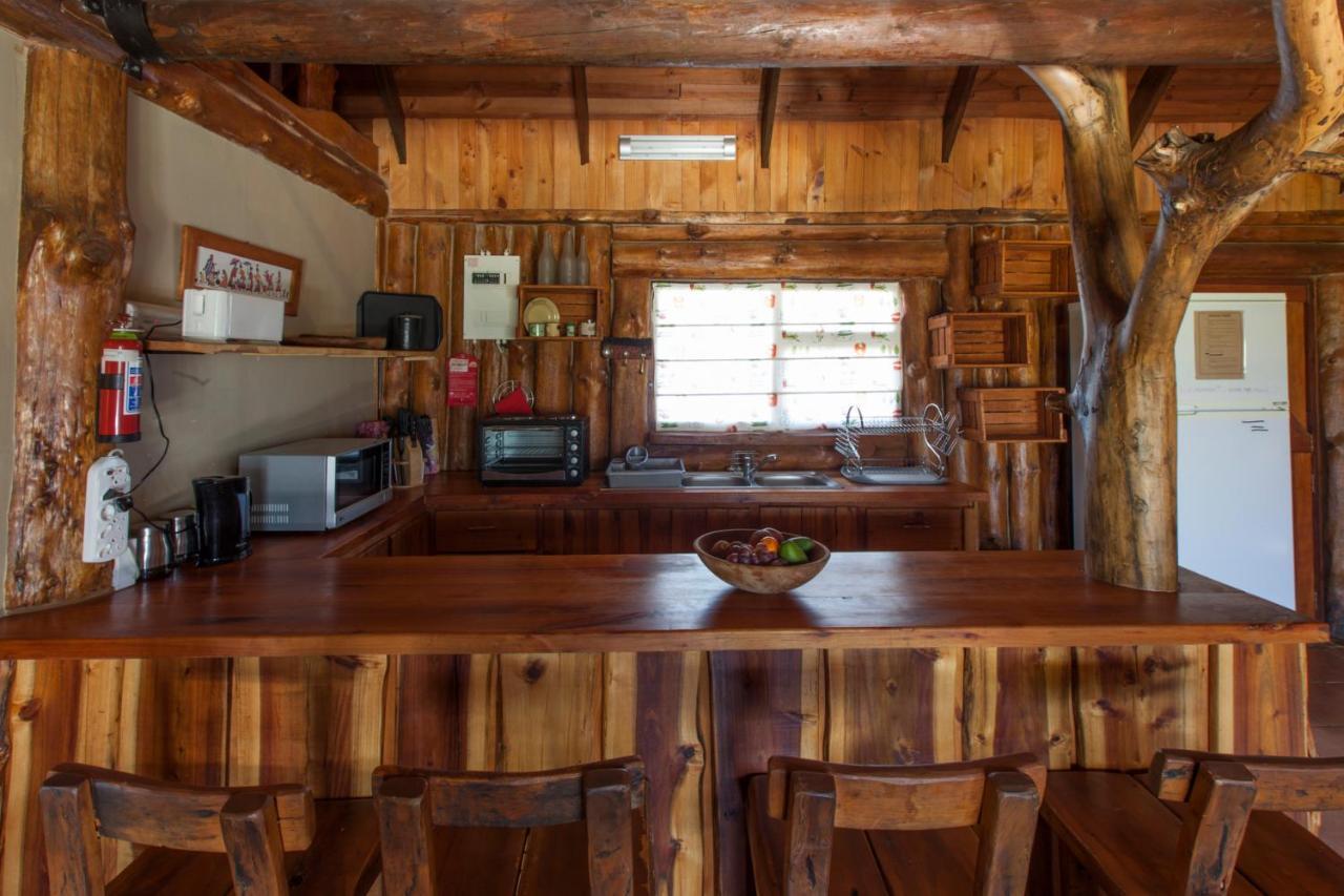 A Log Home At Buffalo Creek Buffeljagsrivier Exterior foto