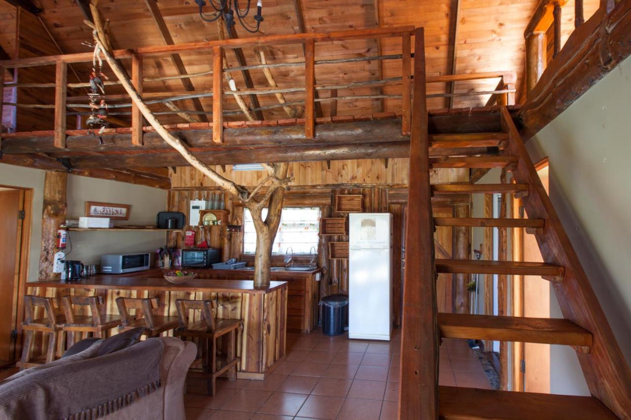 A Log Home At Buffalo Creek Buffeljagsrivier Exterior foto
